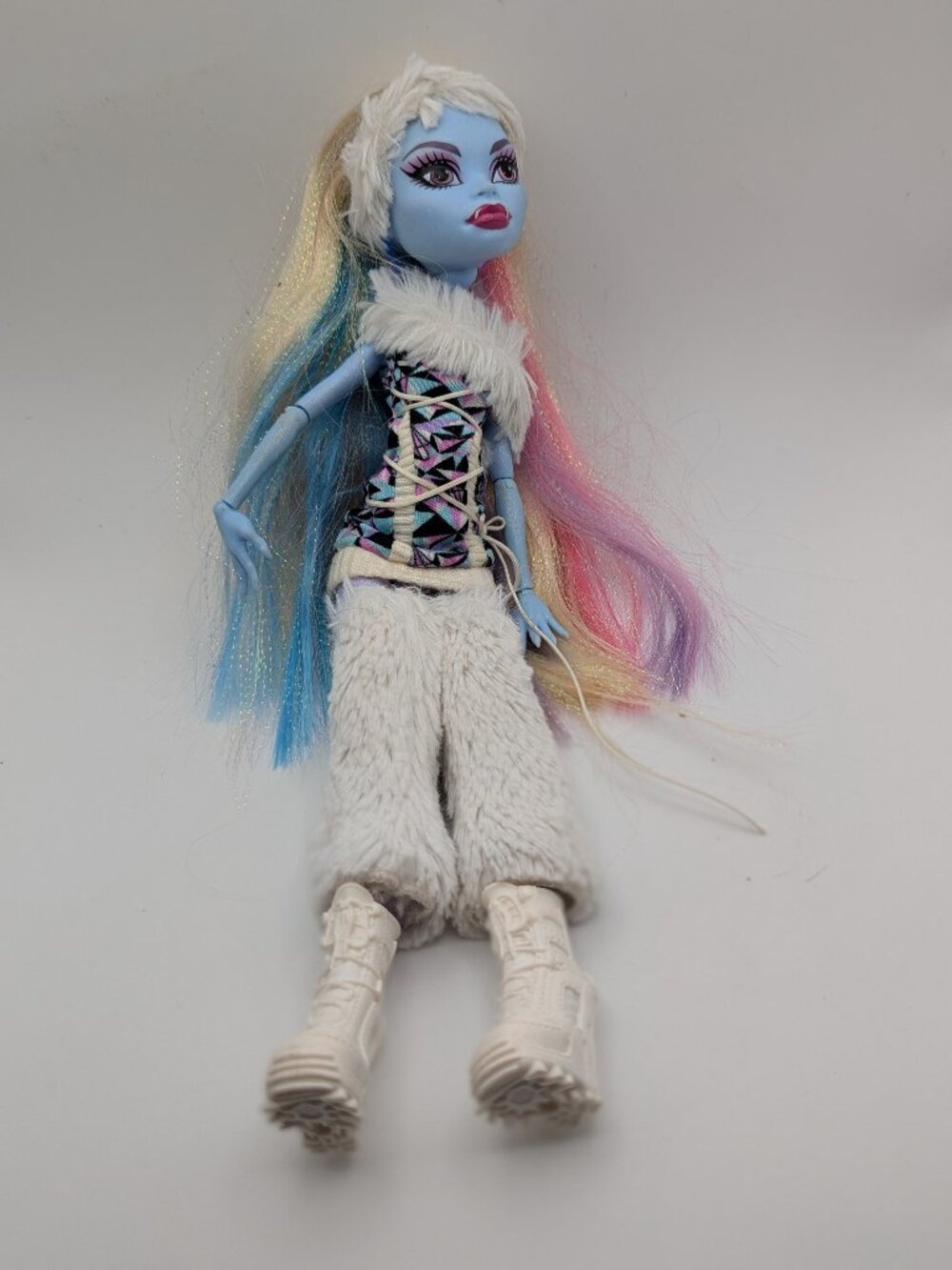 2011 Monster High Abbey Bominable First Wave Doll